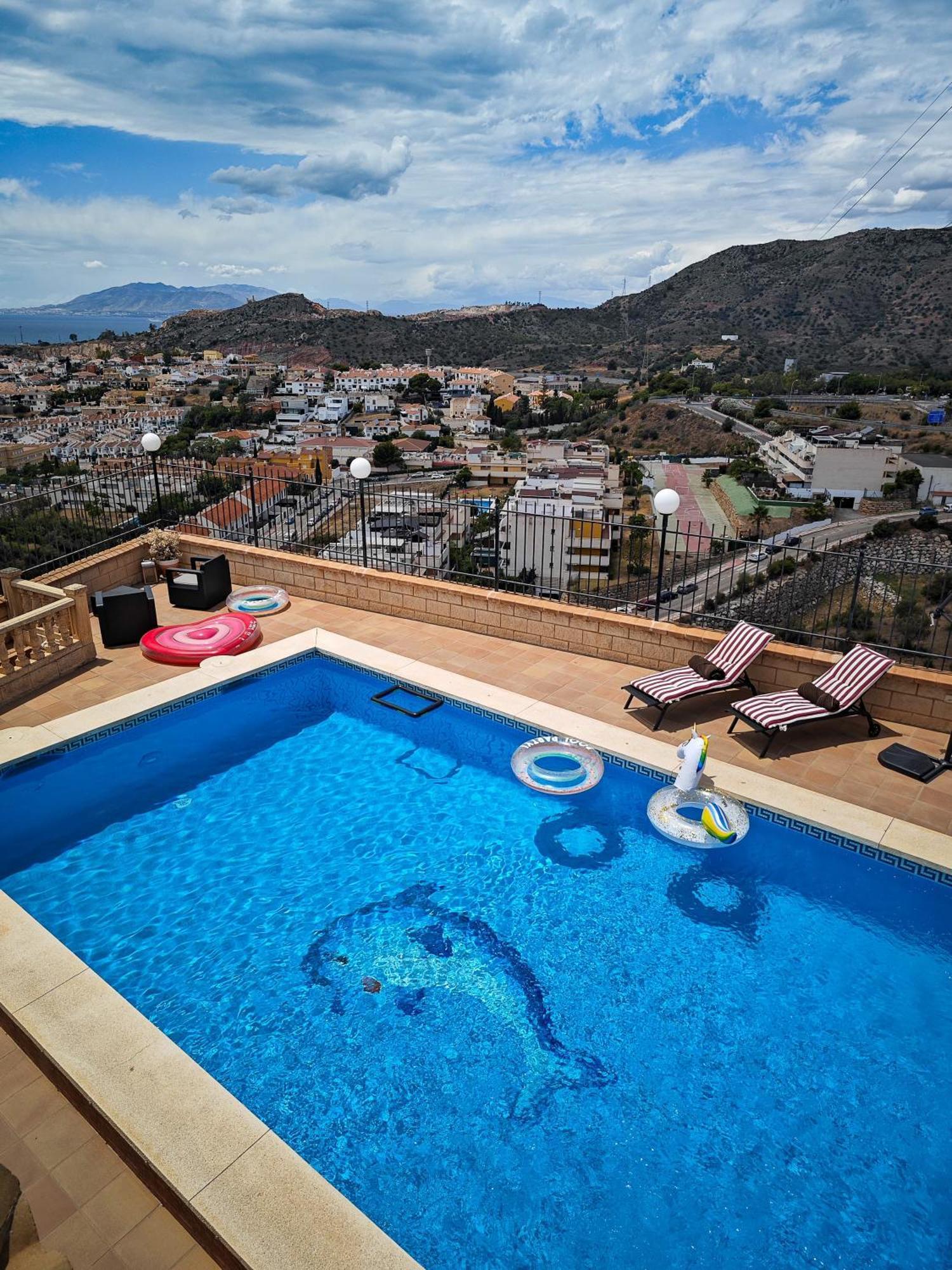 Cariad Boutique Bed & Breakfast La Cala Del Moral Exterior photo