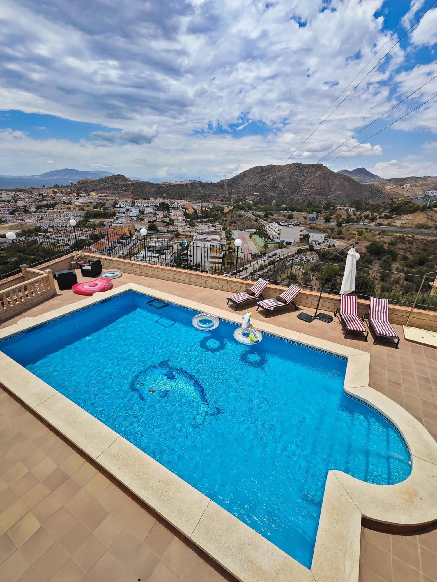 Cariad Boutique Bed & Breakfast La Cala Del Moral Exterior photo