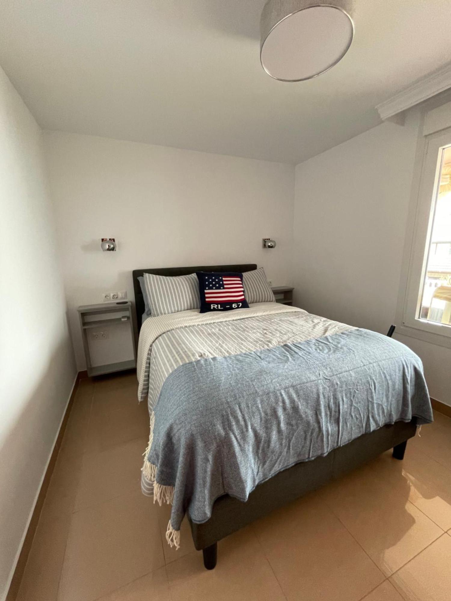 Cariad Boutique Bed & Breakfast La Cala Del Moral Room photo